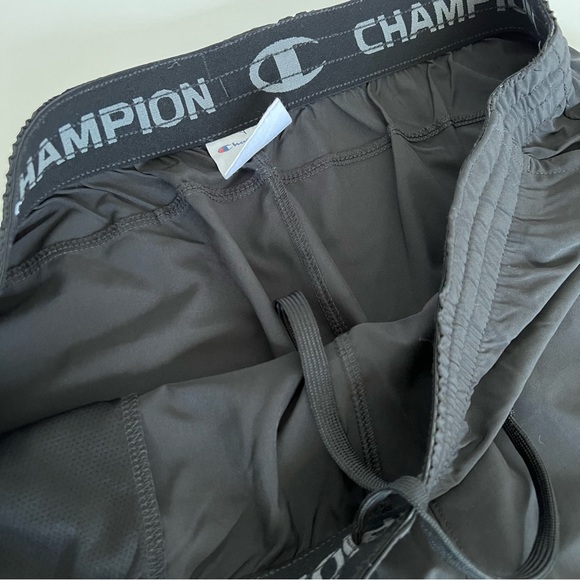 Champion lightweight Pant XL - Picture 3 of 7